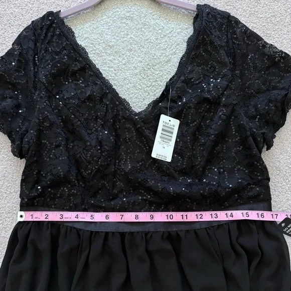 NWT Torrid Special Occasion Dress - Picture 9 of 12